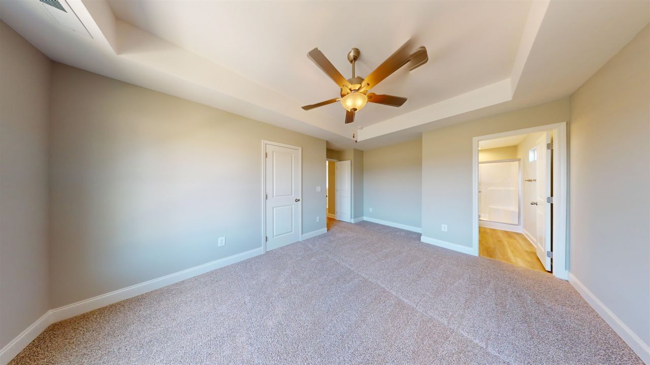 1032 Moen Loop Photo 32