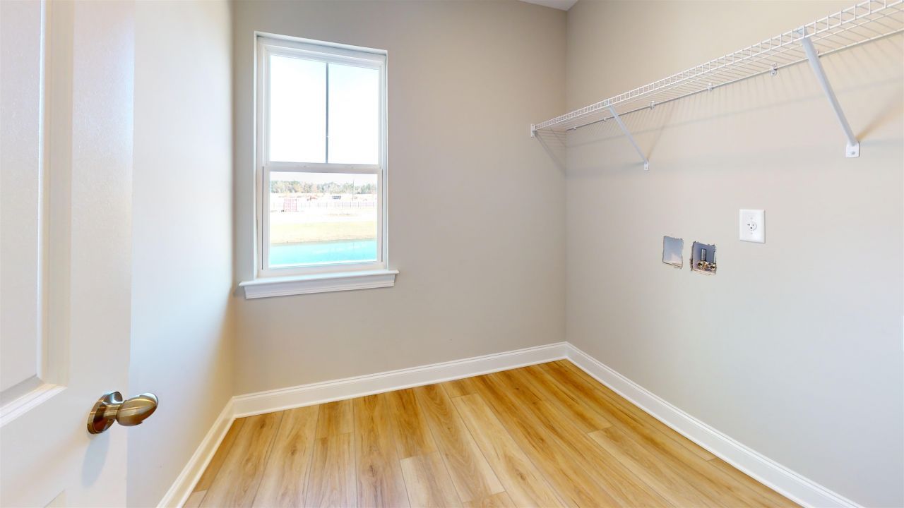 1032 Moen Loop Photo 34