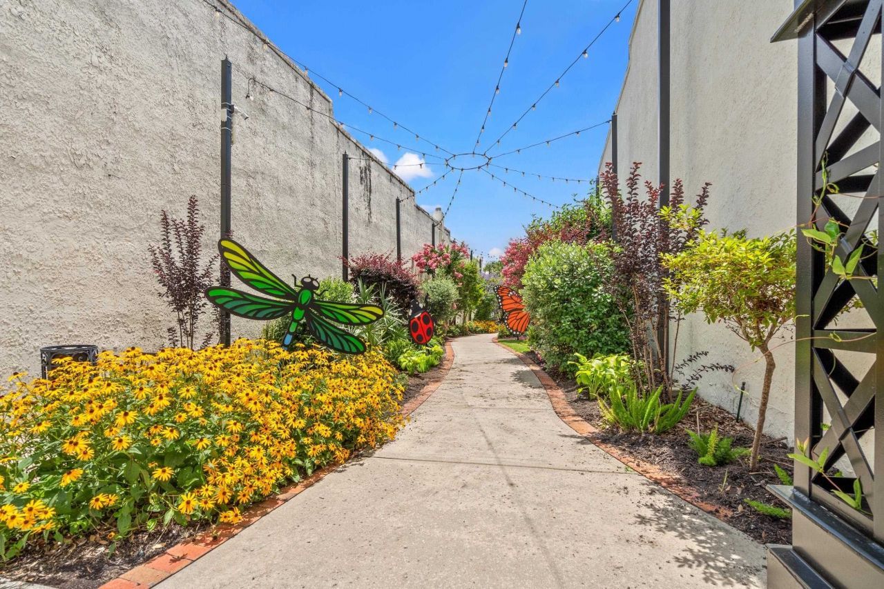 886 Owls Nest Dr. Photo 18