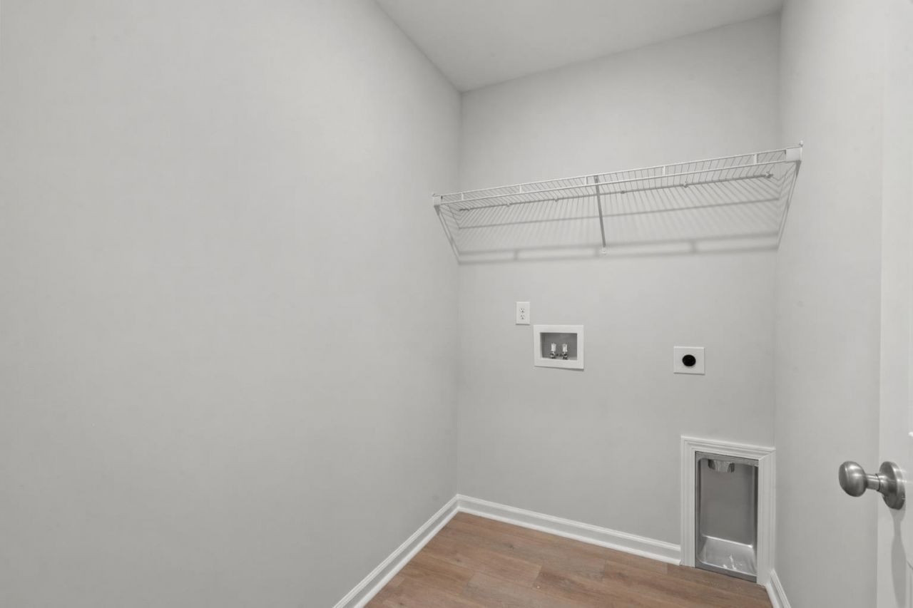 886 Owls Nest Dr. Photo 8