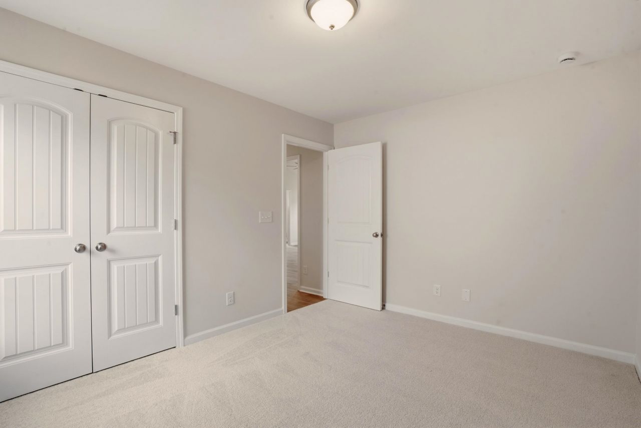 890 Owls Nest Dr. Photo 12