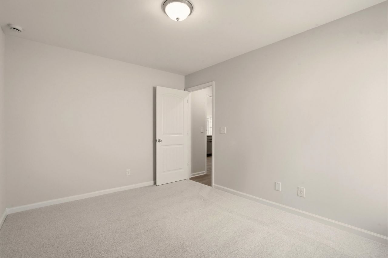 890 Owls Nest Dr. Photo 14