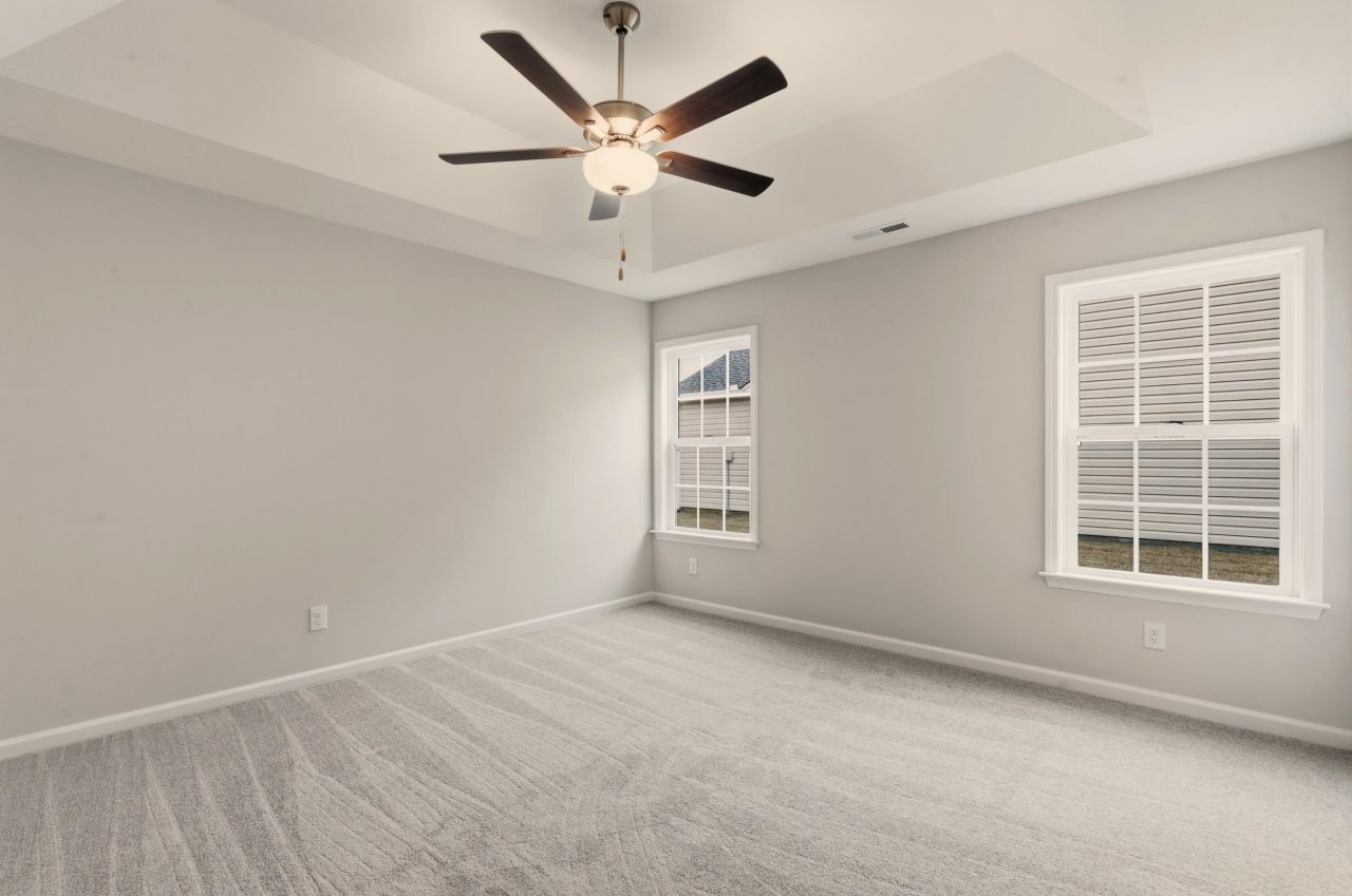 180 Gray Owl Dr. Photo 10