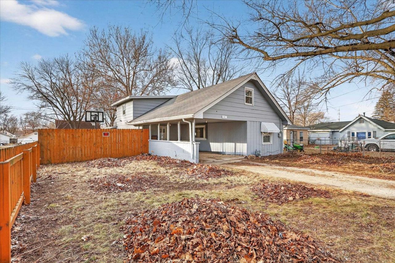 2929 Sewell Street, Rockford, IL 61109 Main Photo