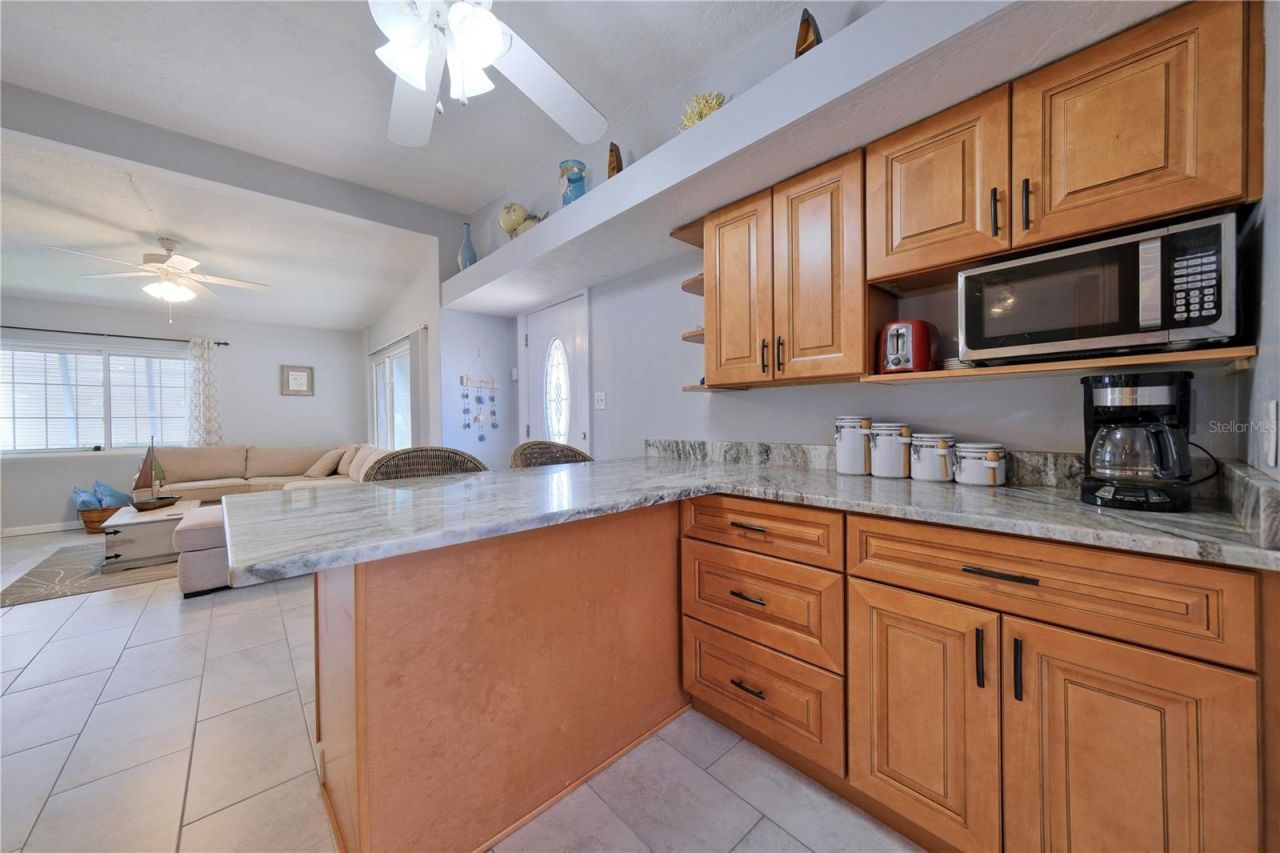 6811 Georgia Avenue, Bradenton, FL 34207 Photo