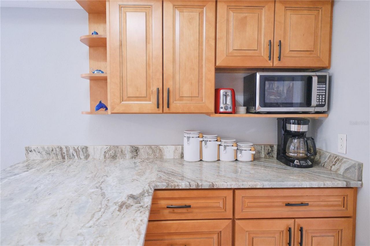 6811 Georgia Avenue, Bradenton, FL 34207 Photo