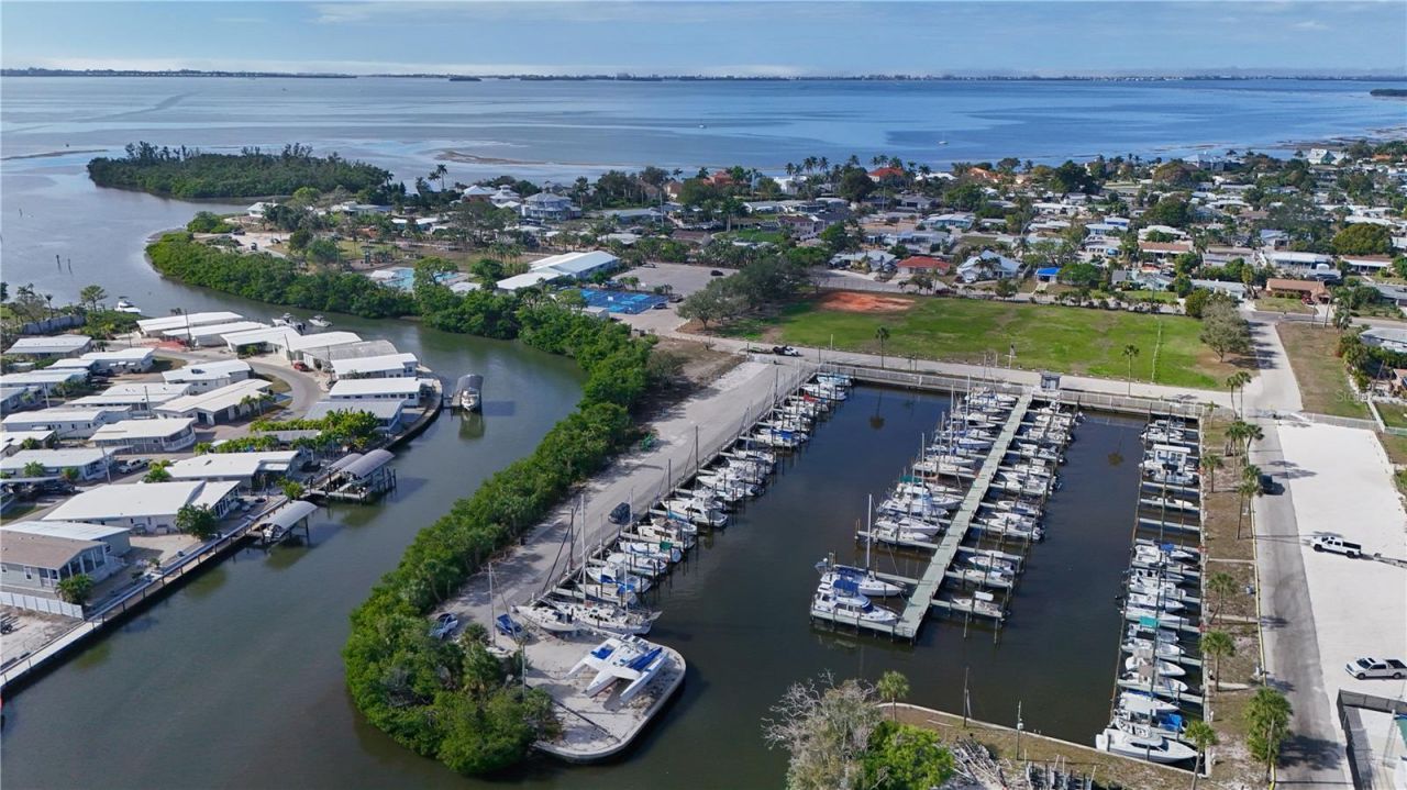 6811 Georgia Avenue, Bradenton, FL 34207 Photo