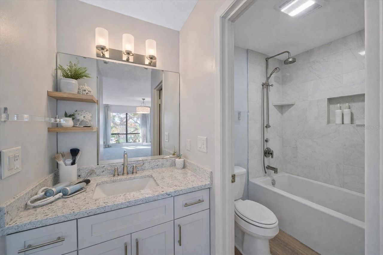 6157 Midnight Pass Road, Unit B12, Sarasota, FL 34242 Photo