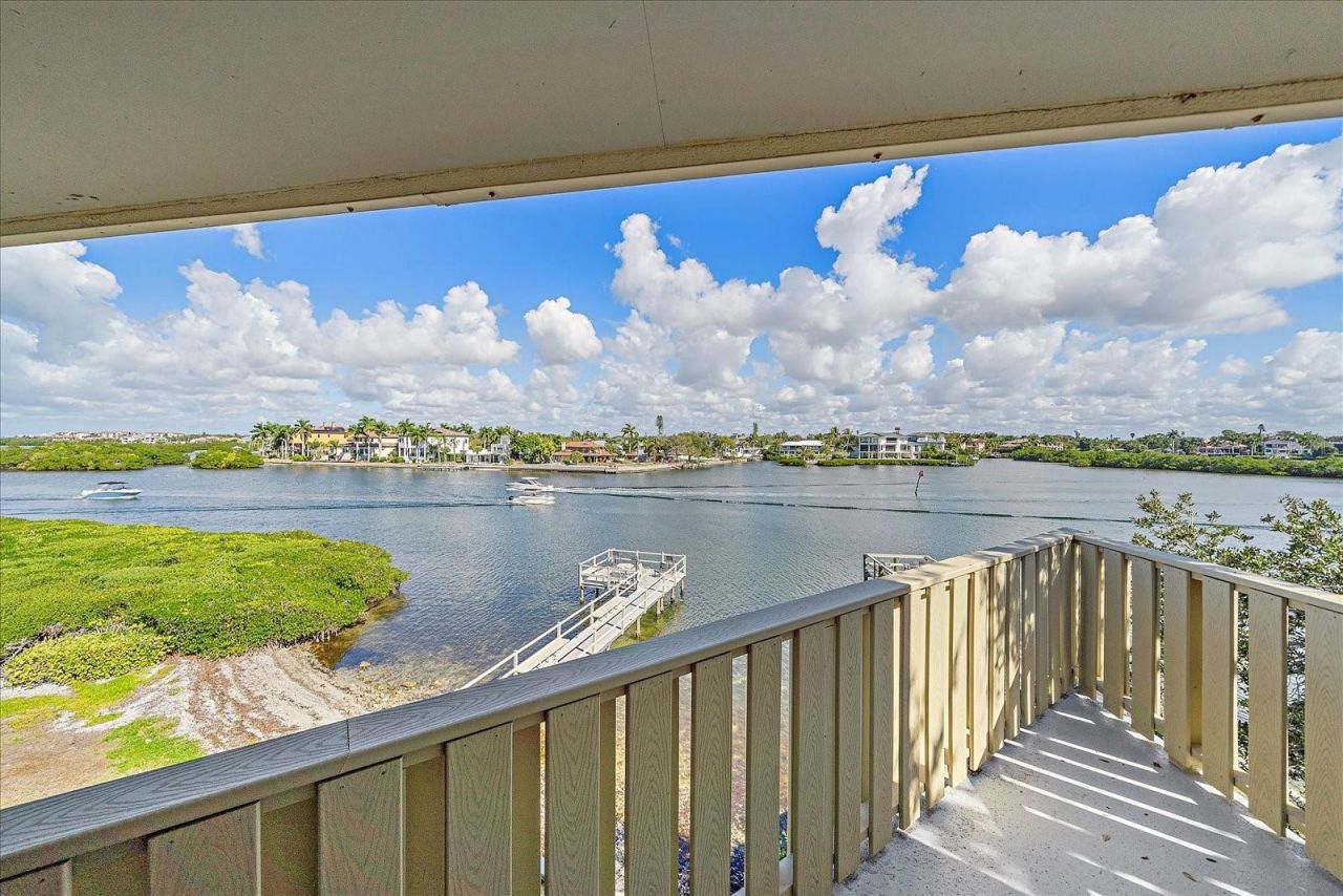 6157 Midnight Pass Road, Unit B12, Sarasota, FL 34242 Photo