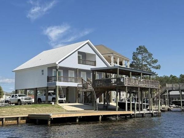 6149 Pontiac Drive, Kiln, MS 39556