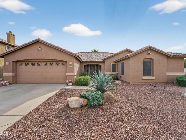 5339 W KALER Circle, Glendale, AZ 85301