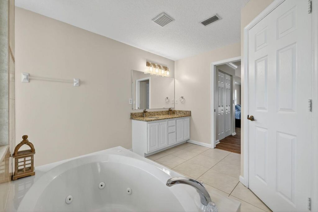 1342 SW Oriole Lane, Port Saint Lucie, FL 34953 Photo