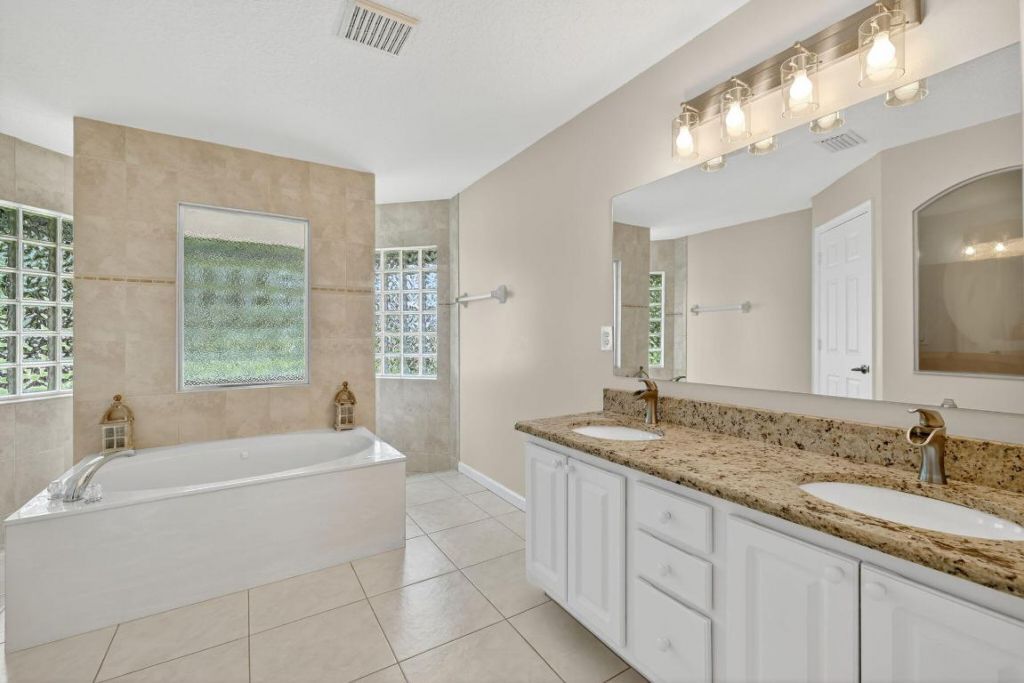 1342 SW Oriole Lane, Port Saint Lucie, FL 34953 Photo