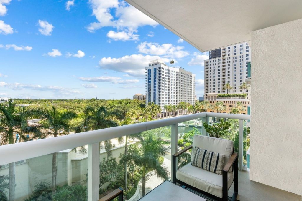 347 N New River Drive, Unit 602, Fort Lauderdale, FL 33301 Photo