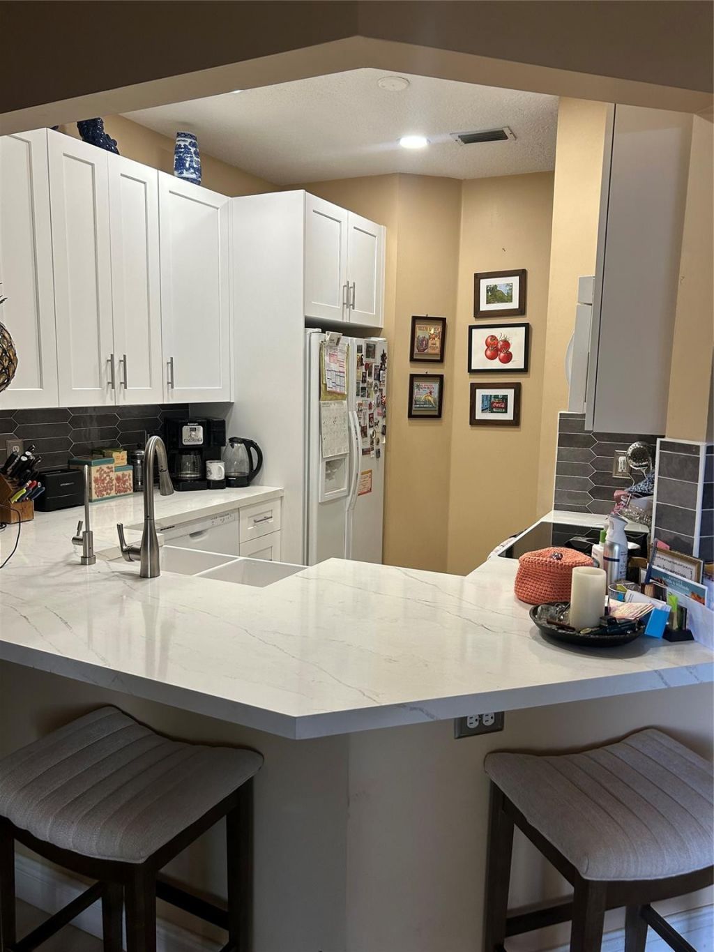 1210 NW 100th Avenue, Pembroke Pines, FL 33024 Photo