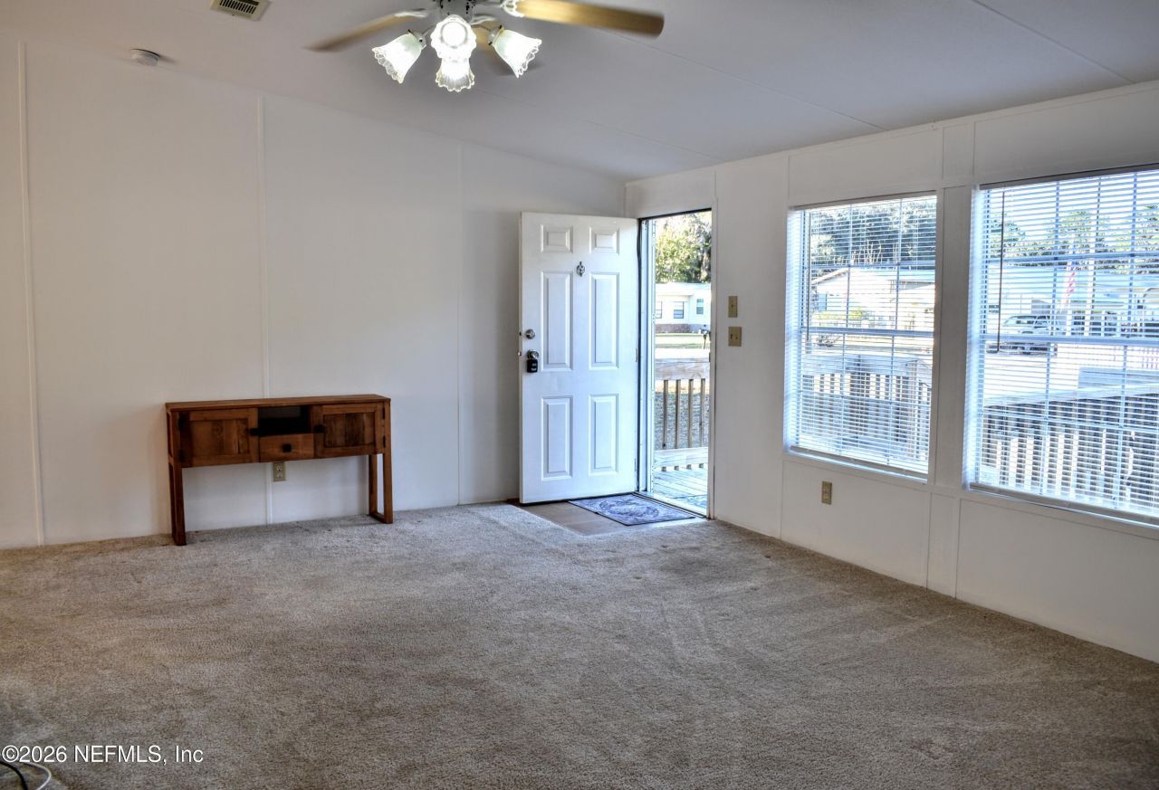 117 Lake View Avenue, Georgetown, FL 32139 Photo