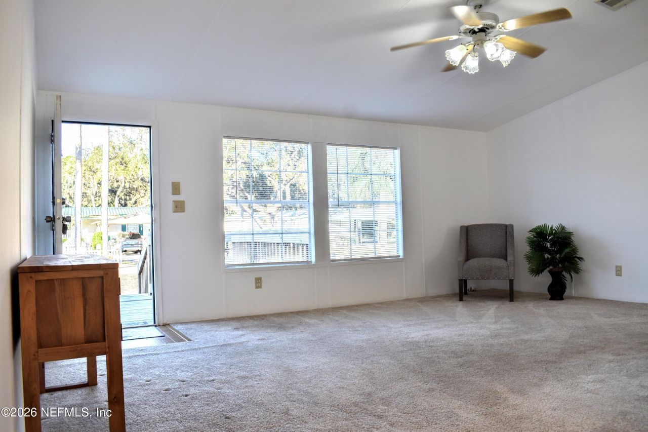 117 Lake View Avenue, Georgetown, FL 32139 Photo