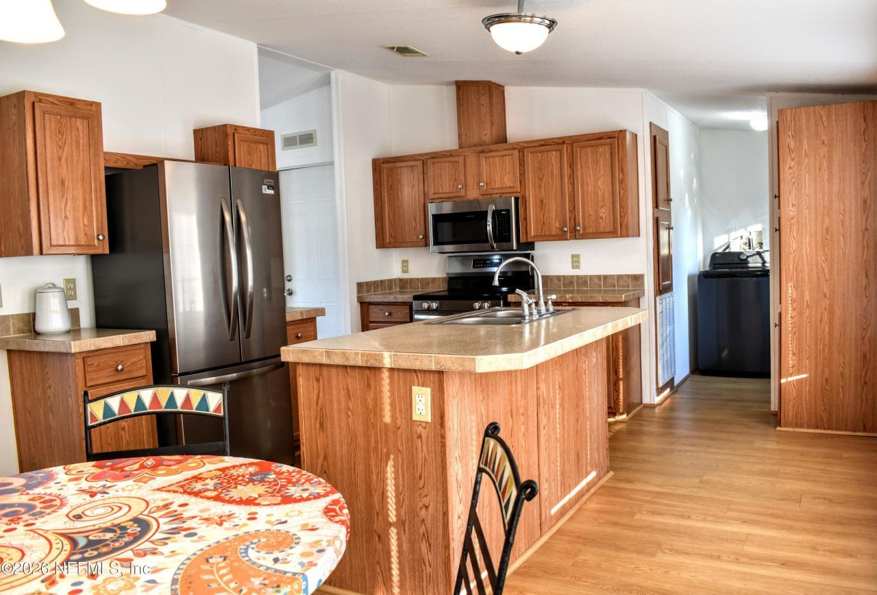 117 Lake View Avenue, Georgetown, FL 32139 Photo