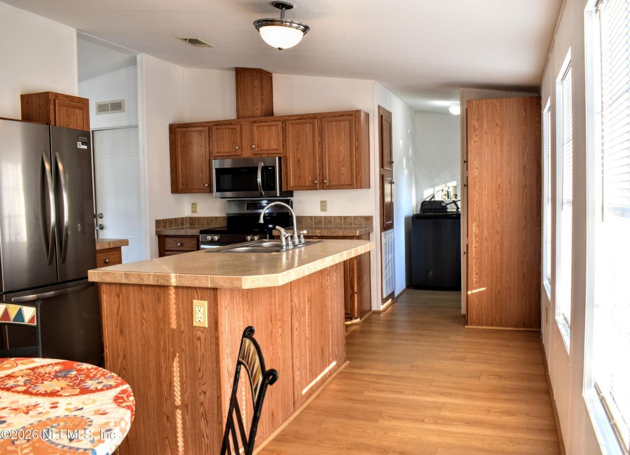 117 Lake View Avenue, Georgetown, FL 32139 Photo