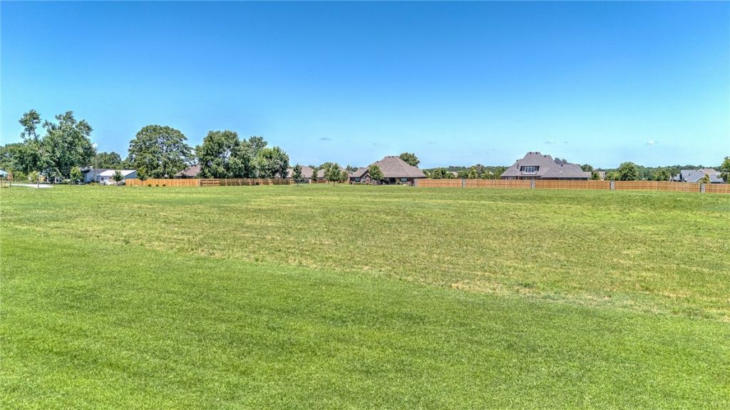 4008 Rolling Meadows Drive, Rogers, AR 72756 Main Photo