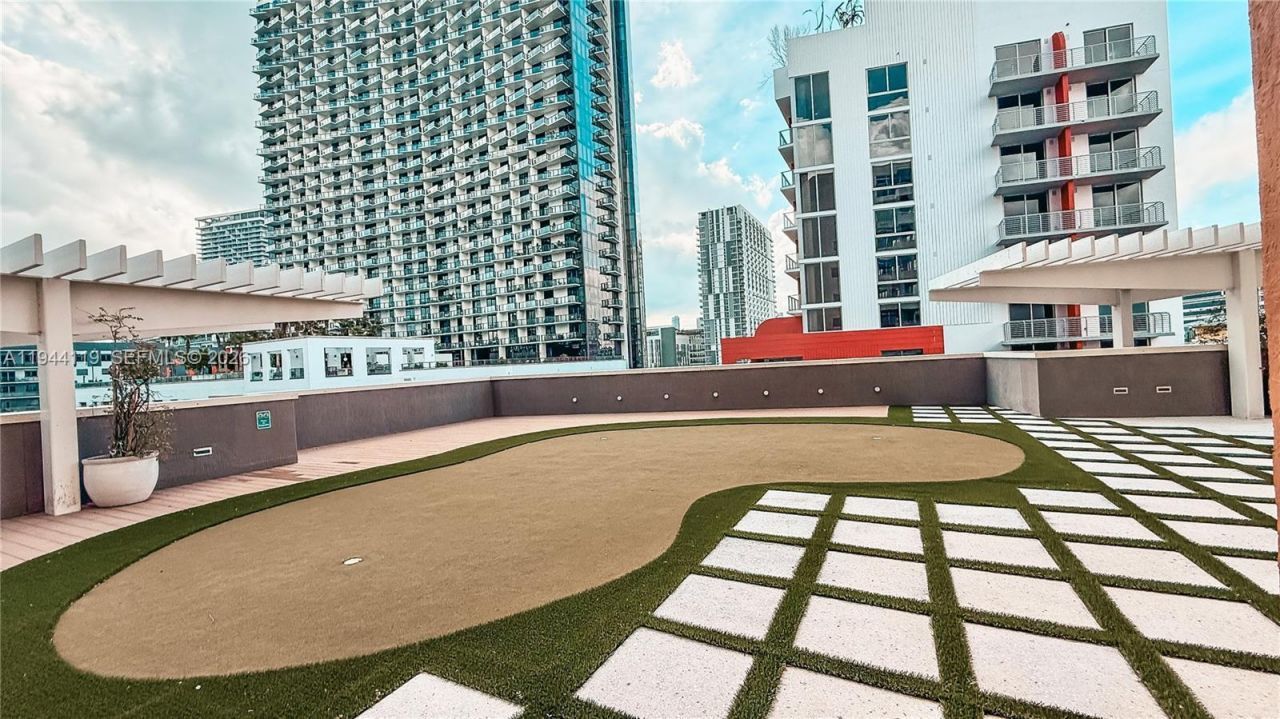 3250 NE 1st Ave , Unit 1110, Miami, FL 33137 Photo