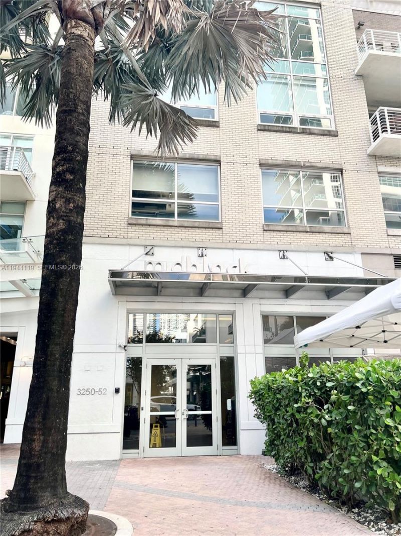 3250 NE 1st Ave , Unit 1110, Miami, FL 33137 Photo