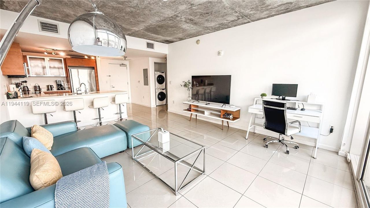 3250 NE 1st Ave , Unit 1110, Miami, FL 33137 Photo