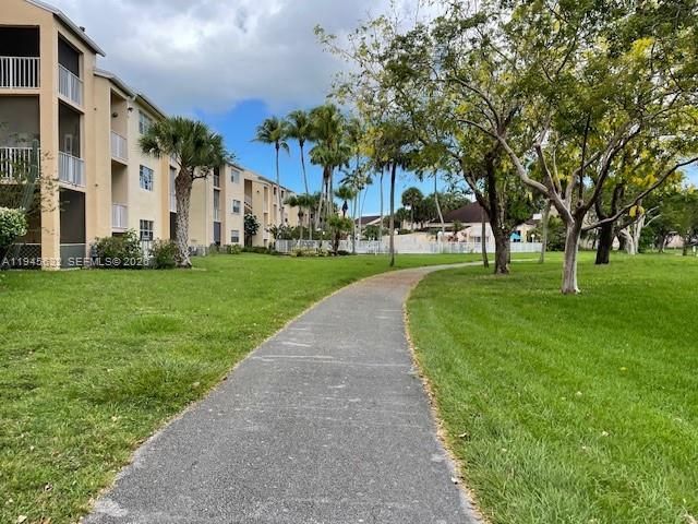 15325 SW 106th Ter, Unit 618, Miami, FL 33196 Photo