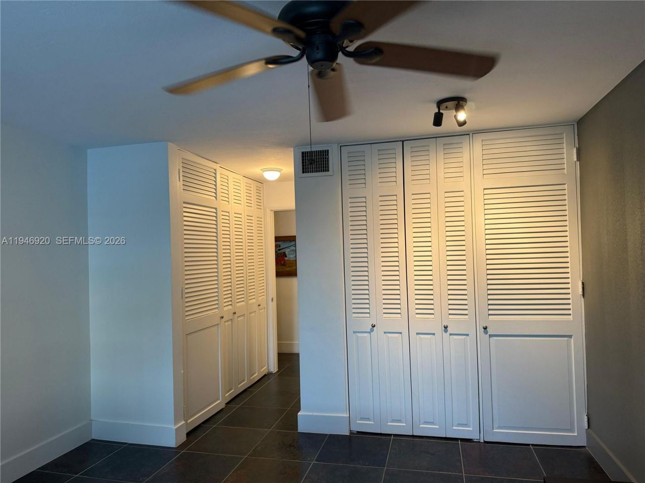 1631 NE 114th St, Unit 308, Miami, FL 33181 Photo