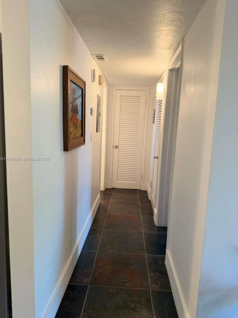 1631 NE 114th St, Unit 308, Miami, FL 33181 Photo