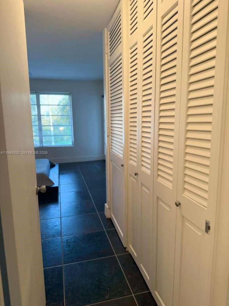 1631 NE 114th St, Unit 308, Miami, FL 33181 Photo