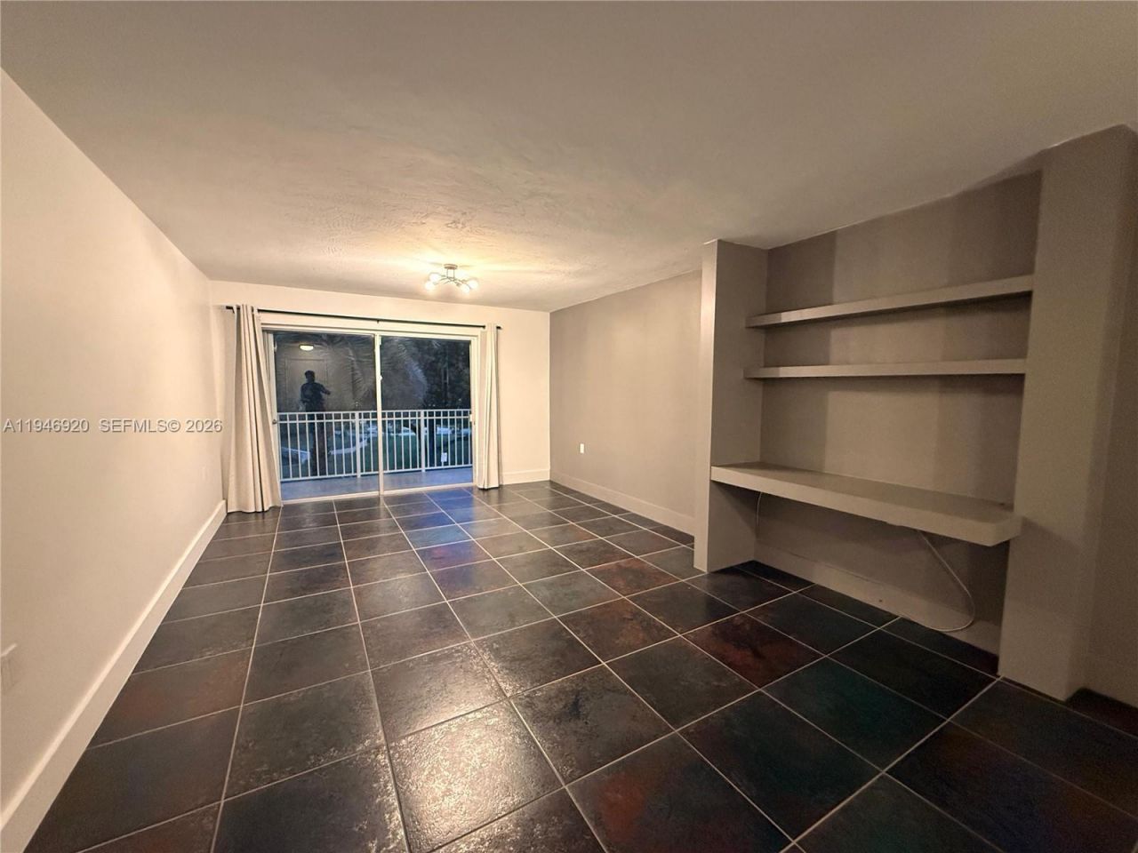 1631 NE 114th St, Unit 308, Miami, FL 33181 Photo