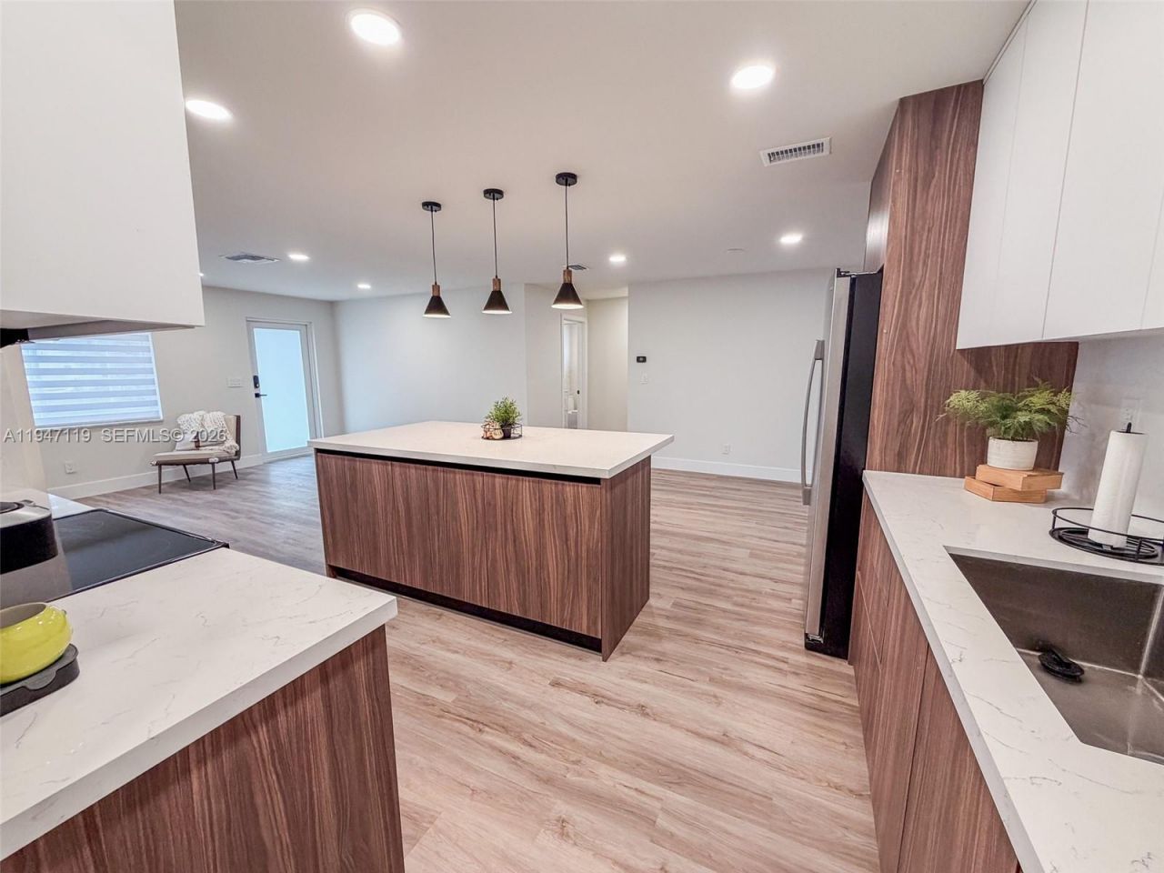 9202 NW 81st Ct, Tamarac, FL 33321 Photo