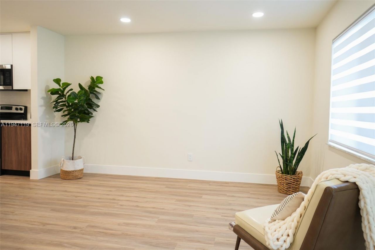 9202 NW 81st Ct, Tamarac, FL 33321 Photo