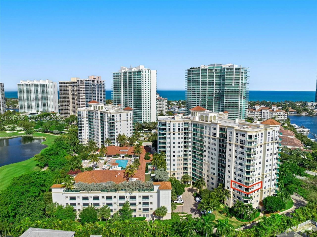 19900 E Country Club Dr , Unit 502, Aventura, FL 33180 Photo