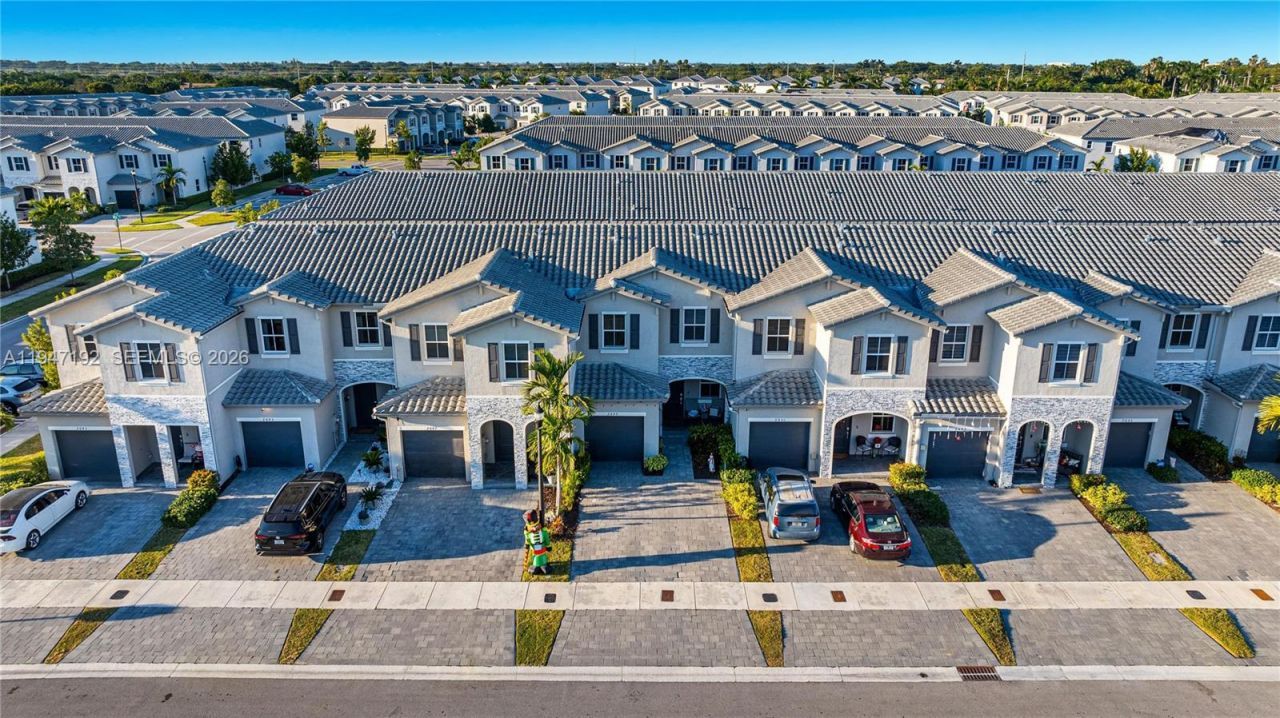 2649 SE 13th St, Unit 2649, Homestead, FL 33035 Photo