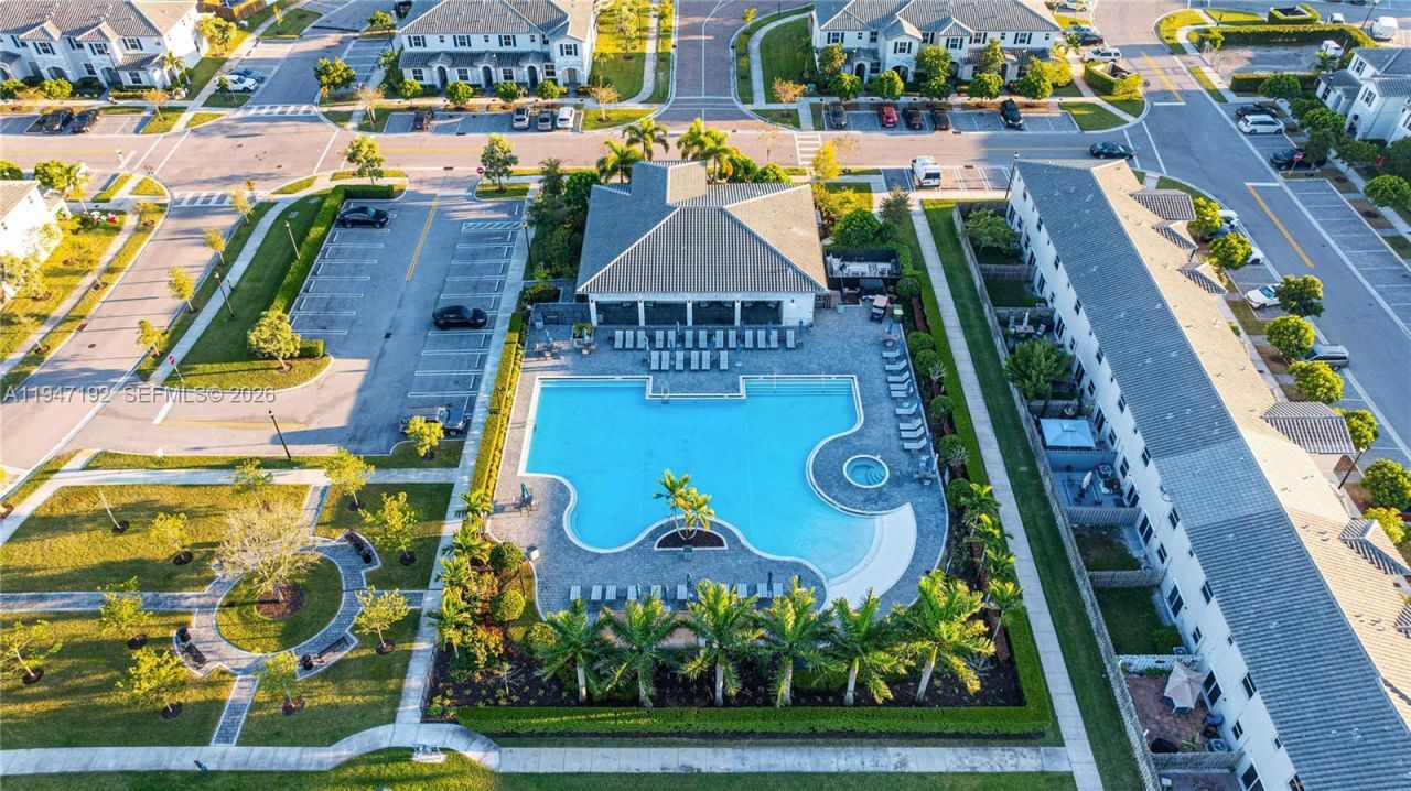 2649 SE 13th St, Unit 2649, Homestead, FL 33035 Photo