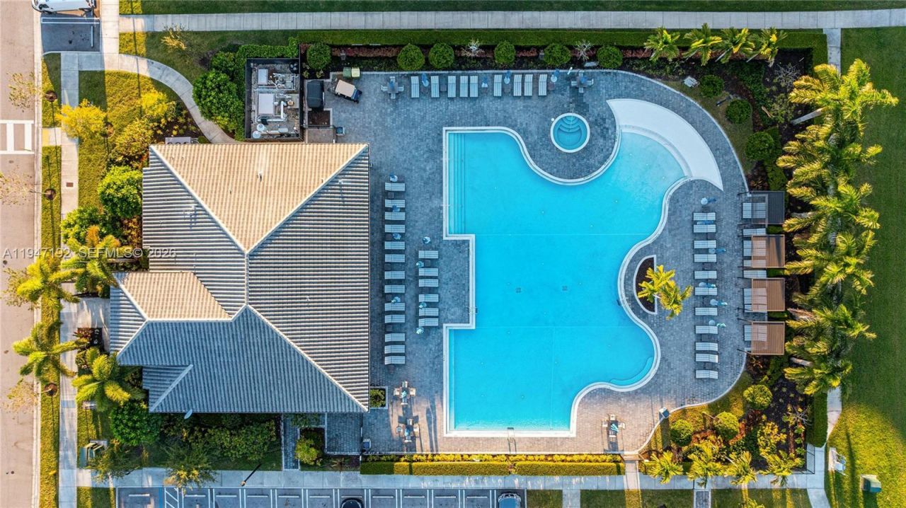 2649 SE 13th St, Unit 2649, Homestead, FL 33035 Photo