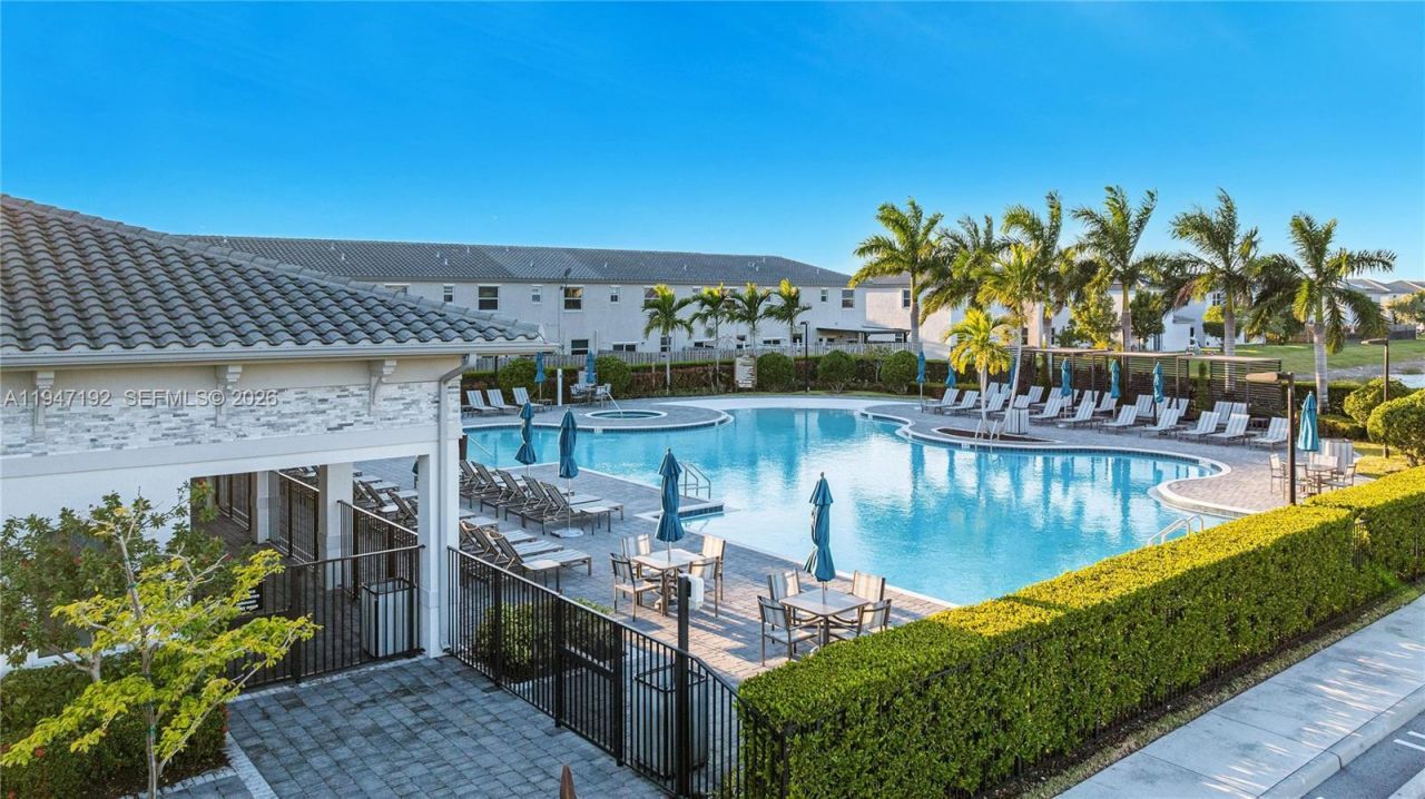 2649 SE 13th St, Unit 2649, Homestead, FL 33035 Photo