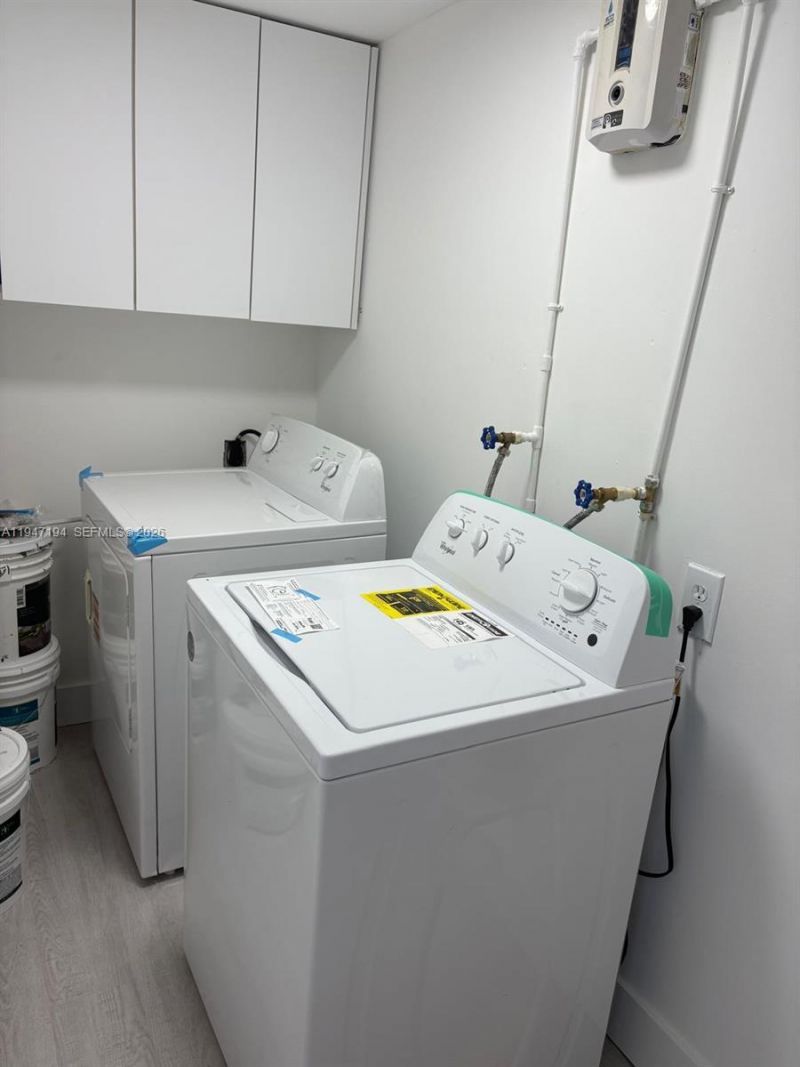 6104 SW 33rd St, Miramar, FL 33023 Photo