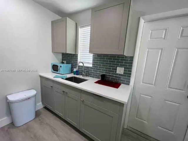 1925 Dewey St, Unit 3, Hollywood, FL 33020 Photo
