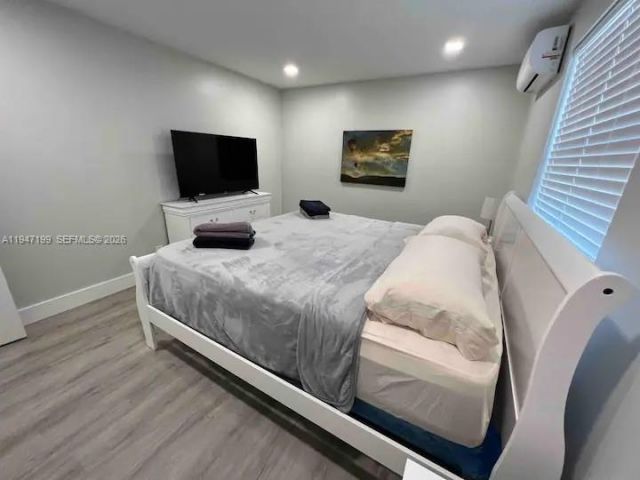 1925 Dewey St, Unit 3, Hollywood, FL 33020 Photo