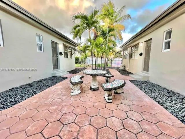 1925 Dewey St, Unit 3, Hollywood, FL 33020 Photo