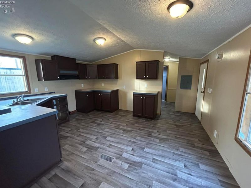 1121 Clayberg Road, Unit 81, Greenwich, OH 44837 Photo 5