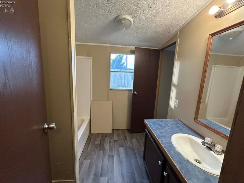 1121 Clayberg Road, Unit 81, Greenwich, OH 44837 Photo 9