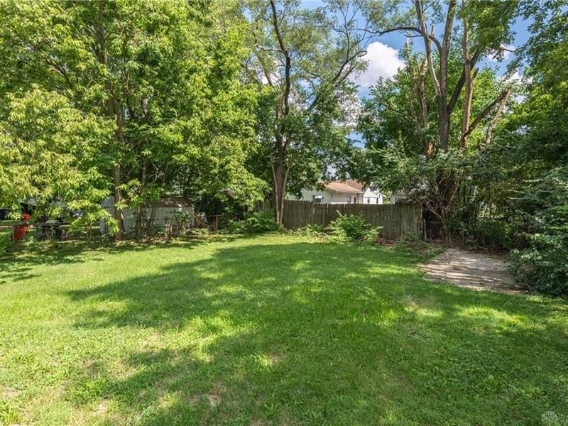 3424 Beechgrove Road, Moraine, OH 45439 Photo 18