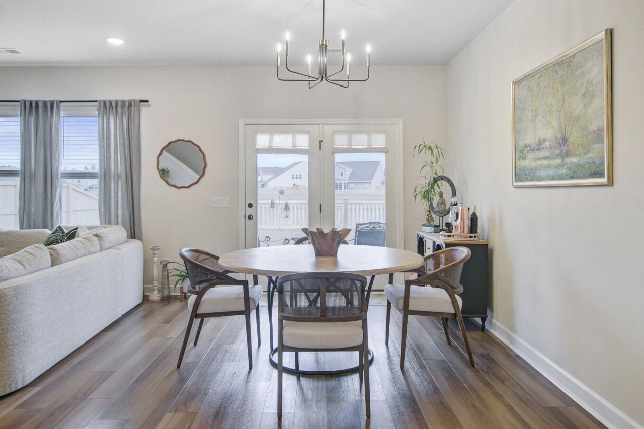 761 Sienna Way Photo 16