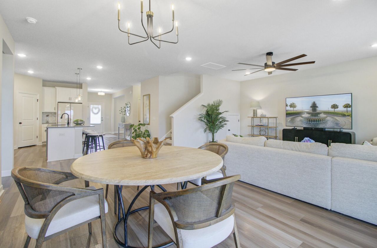 761 Sienna Way Photo 18