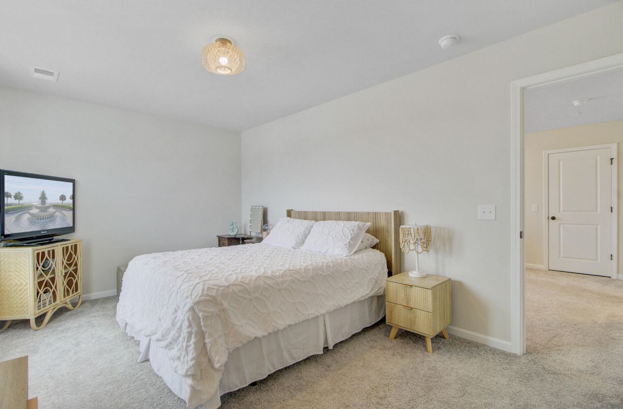 761 Sienna Way Photo 34