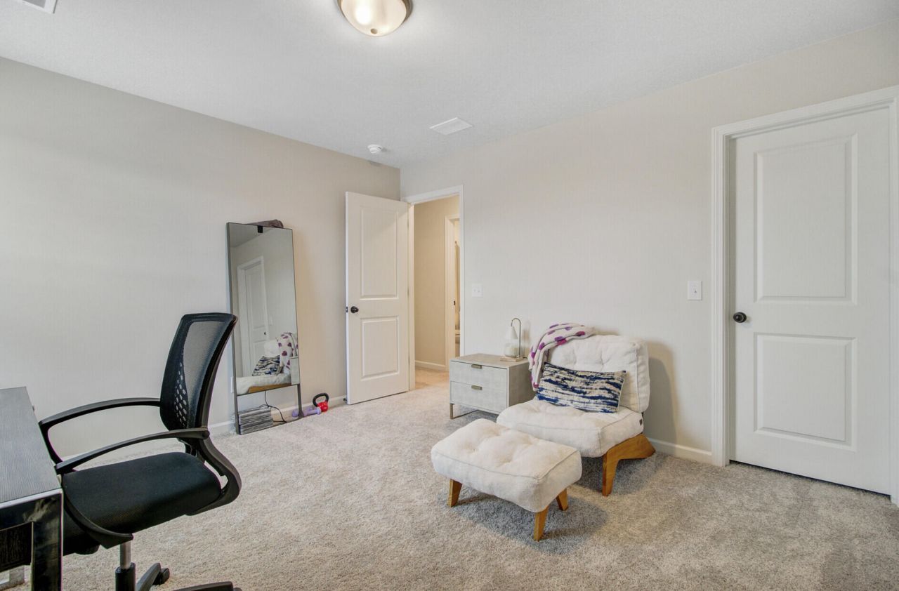 761 Sienna Way Photo 37